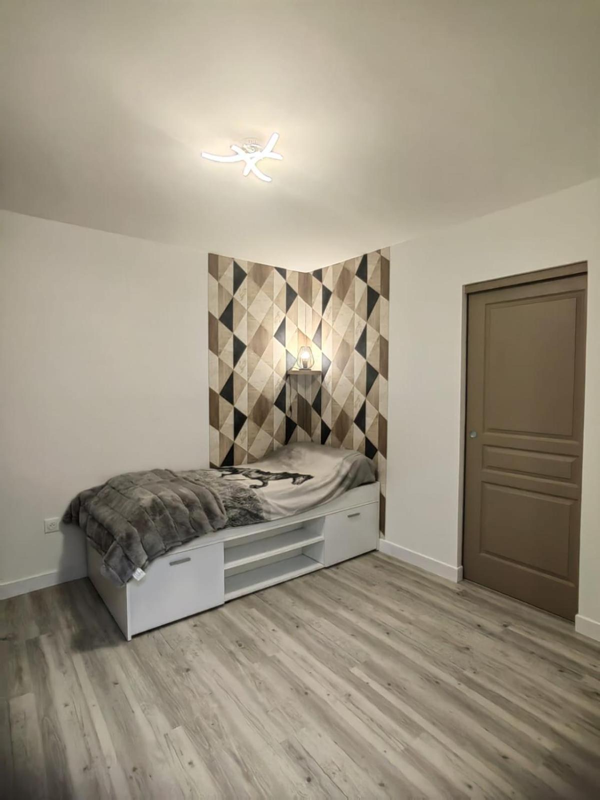 Bel Appartement Bord Du Rhone Valence  Eksteriør bilde